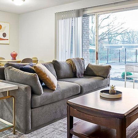 إنديانابوليس Fountain Parc Apartments By Barsala المظهر الخارجي الصورة