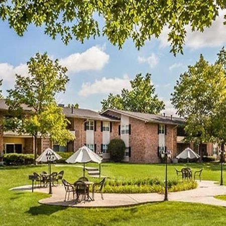 إنديانابوليس Fountain Parc Apartments By Barsala المظهر الخارجي الصورة
